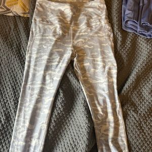 White camo jockey leggings
